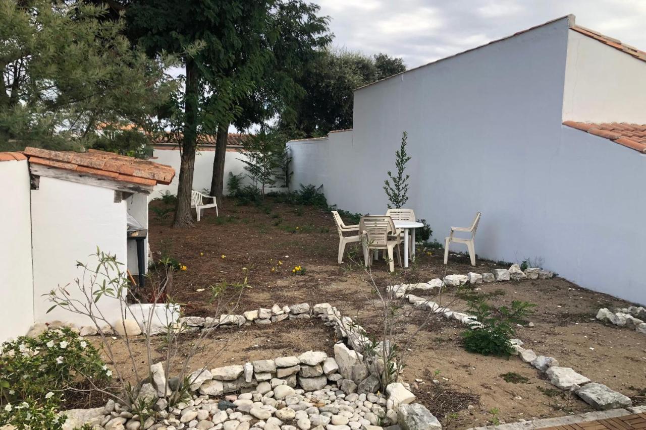 Nice 120M With Garden Near The Sea 圣马丹德雷 外观 照片